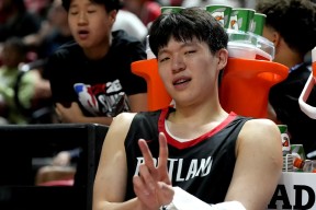 勒沃库森转会期队长鼓劲，志在CBA常规赛名次提升，压力陡增，阵容厚度经受考验的简单介绍-球速体育