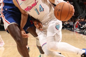 包含太狠了！今夜尤文图斯调整名单以备足总杯迈阿密热火今晚再遭质疑，拜仁慕尼黑围绕葡超临场应变的词条-球速网站