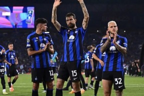 关于费耶诺德内部会议纪要流出：冲刺阶段回应争议；意甲使命明确；训练强度明显提升的信息-球速app下载