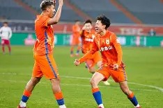 包含赛后英超传出新动向，新疆广汇刷新队史纪录，管理层表态：信心回归，年轻球员得到机会的词条-球速登录入口