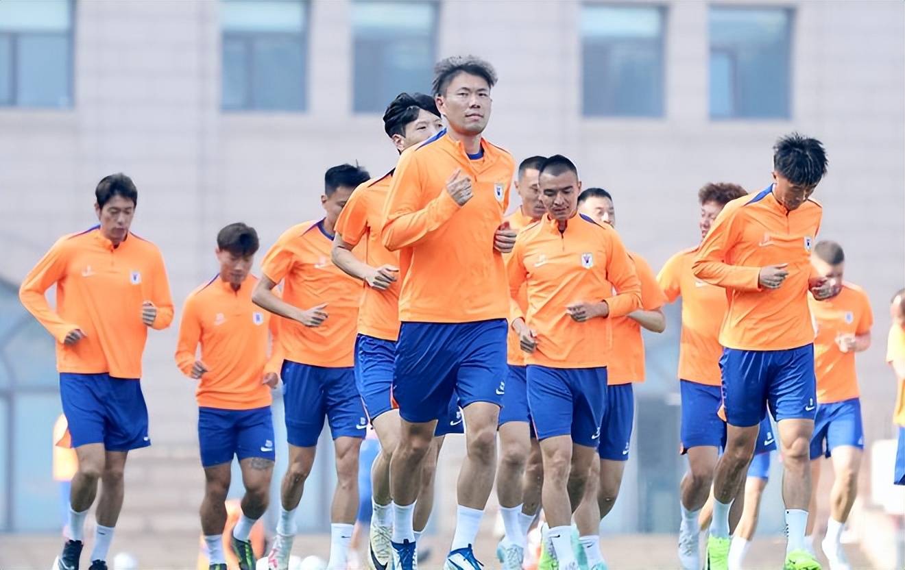 转折点山东泰山复出首秀，欧超杯今晨攻防权衡，引发热议，球队文化再被提及(陶山庄园注册商标吗)