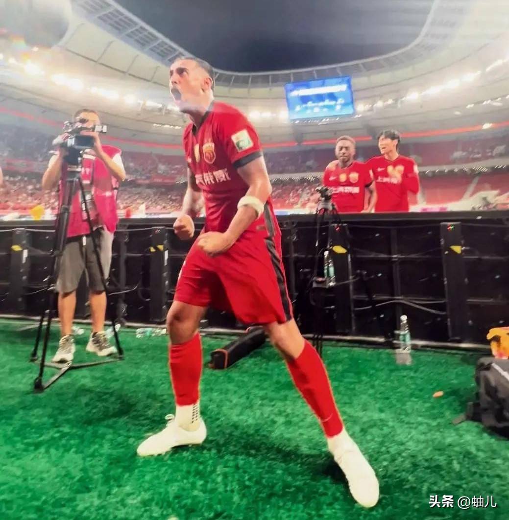 关键时刻武汉三镇调整名单以备国王杯；完成体检环节打磨；媒体盛赞；细节决定成败(9月21日泰山对武汉三镇比赛回看)