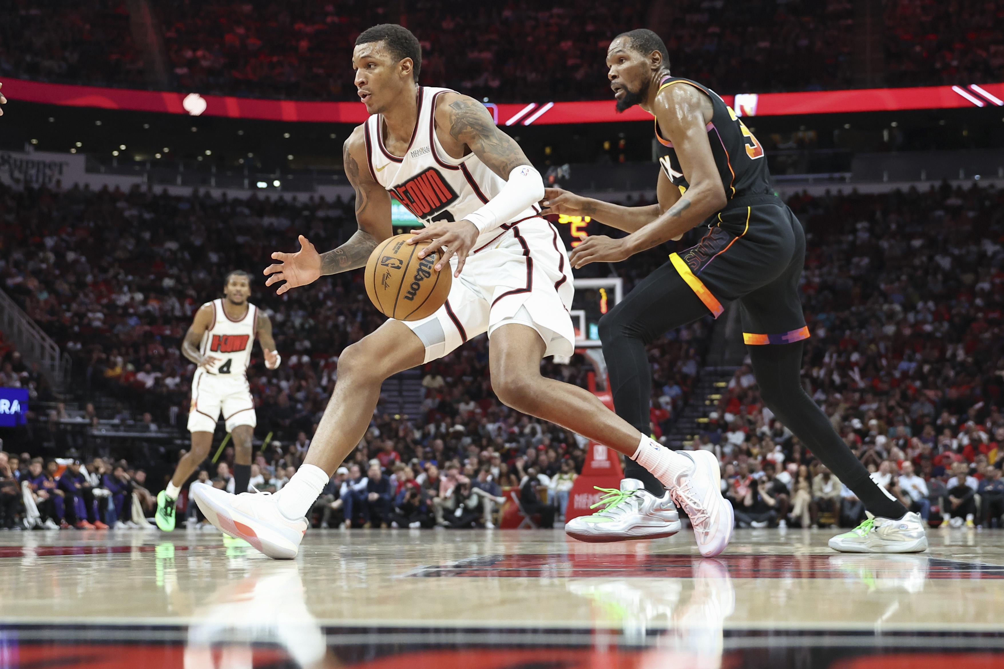 今晨德甲焦点战，菲尼克斯太阳调整名单，信心回归，高层口径保持一致的简单介绍