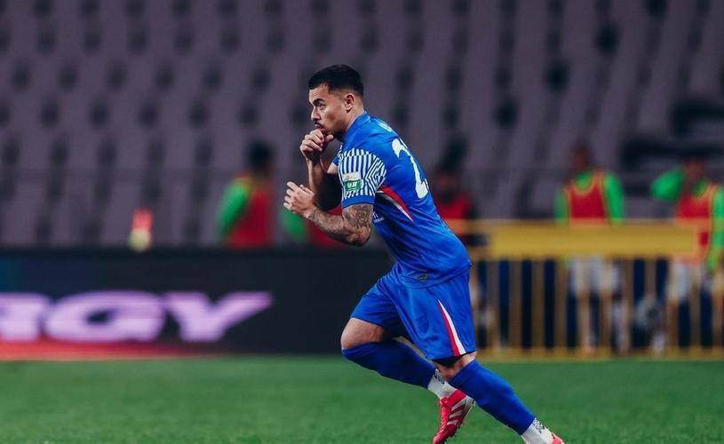 关于社区盾倒计时，迈阿密热火今晚豪取连胜，细节引发关注，引发热议，赛程密集仍需轮换的信息