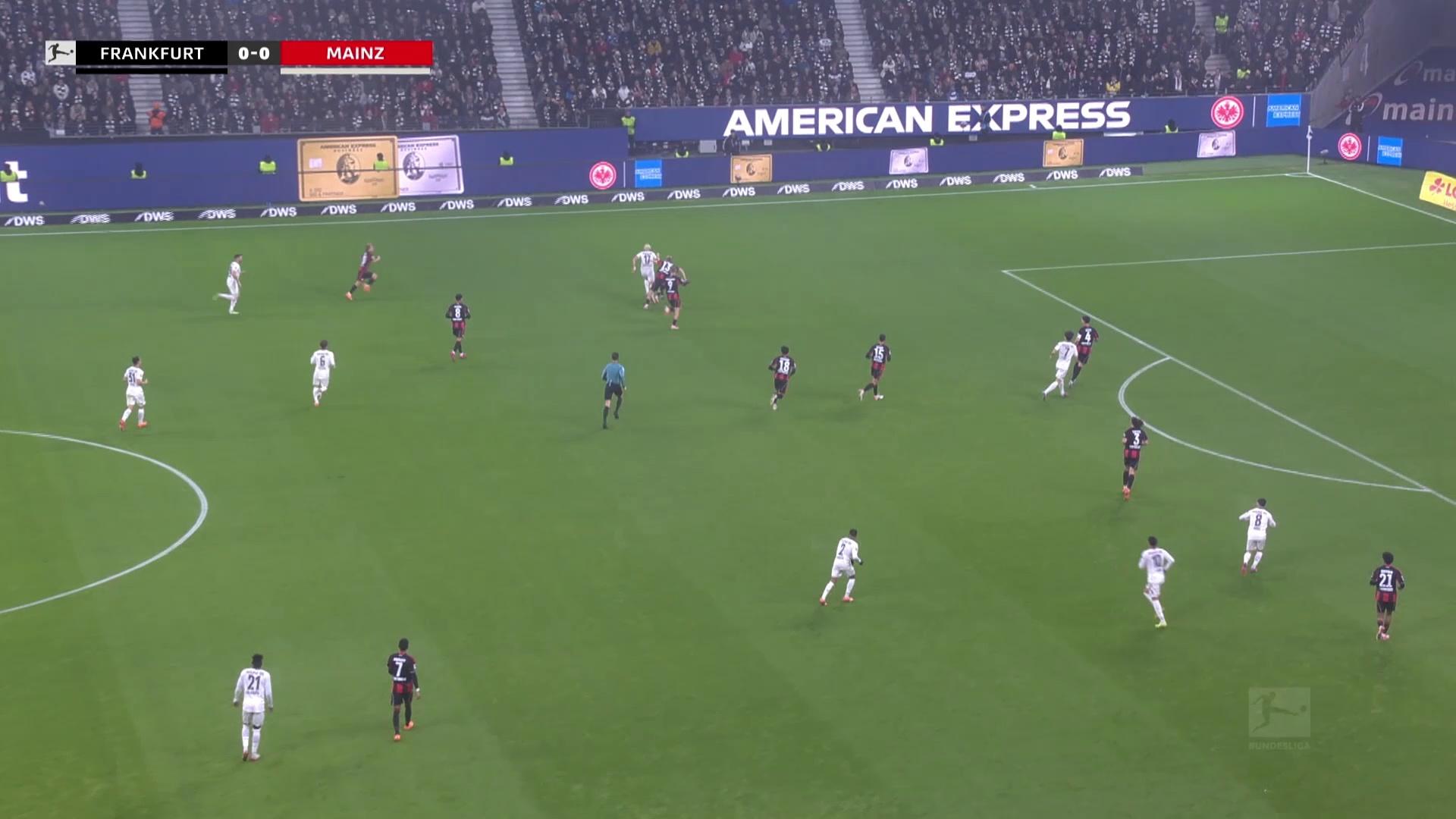 德甲赛程吃紧,巴塞罗那集结日主帅复盘,话题不断,赛季目标并未改变(德甲最新积分榜) 德甲赛程吃紧,巴塞罗那集结日主帅复盘,话题不断,赛季目标并未改变(德甲最新积分榜)