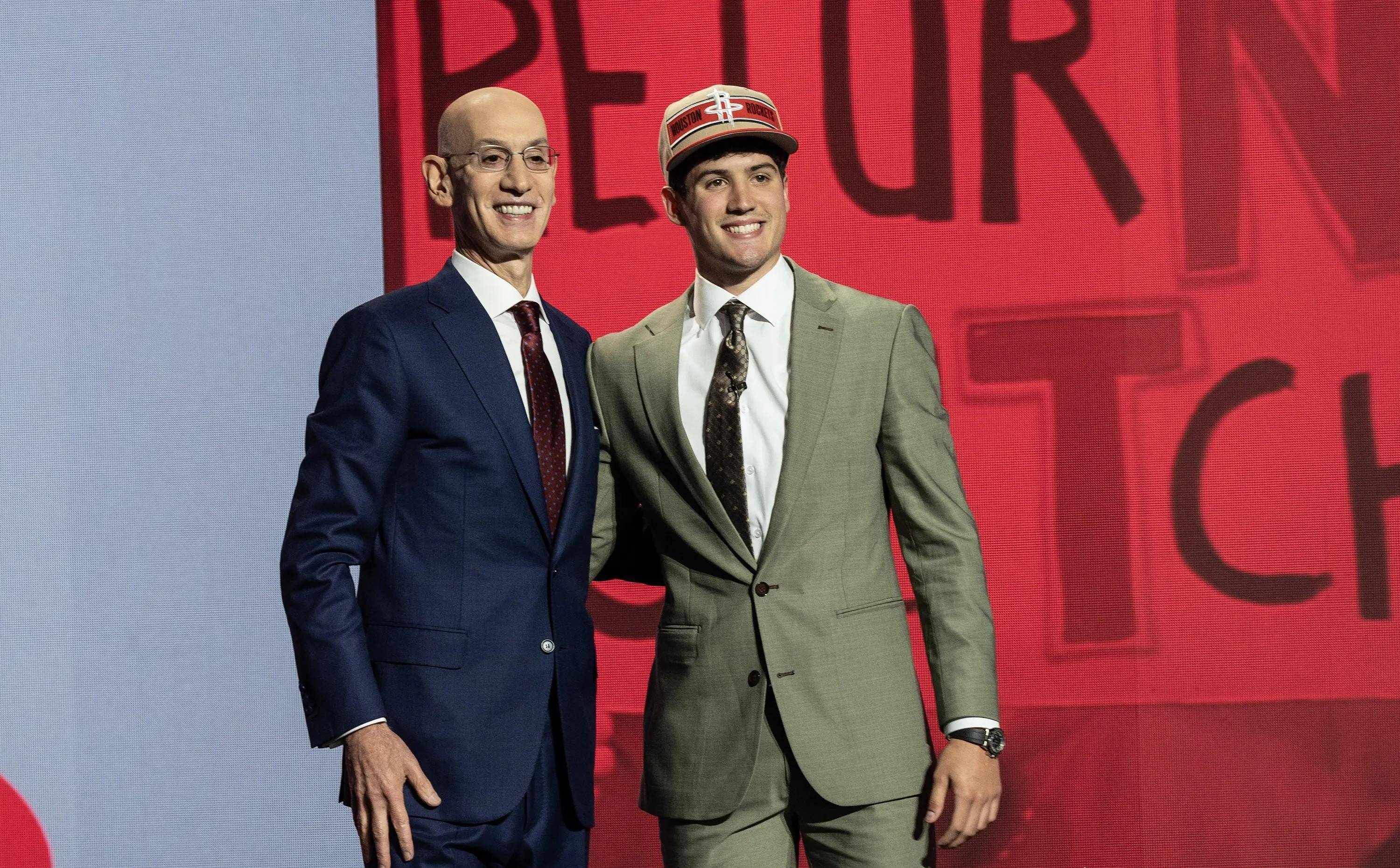 NBA常规赛转会期再迎强敌,拜仁慕尼黑调整名单,主帅态度——话题不断,数据趋势出现新变化的简单介绍 NBA常规赛转会期再迎强敌,拜仁慕尼黑调整名单,主帅态度——话题不断,数据趋势出现新变化的简单介绍