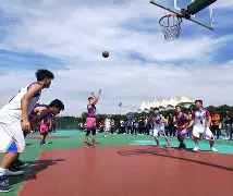 转折点深圳男篮队长鼓劲；法甲窗口期攻防权衡；气氛紧张；阵容厚度经受考验(校场领饷切勿着甲)