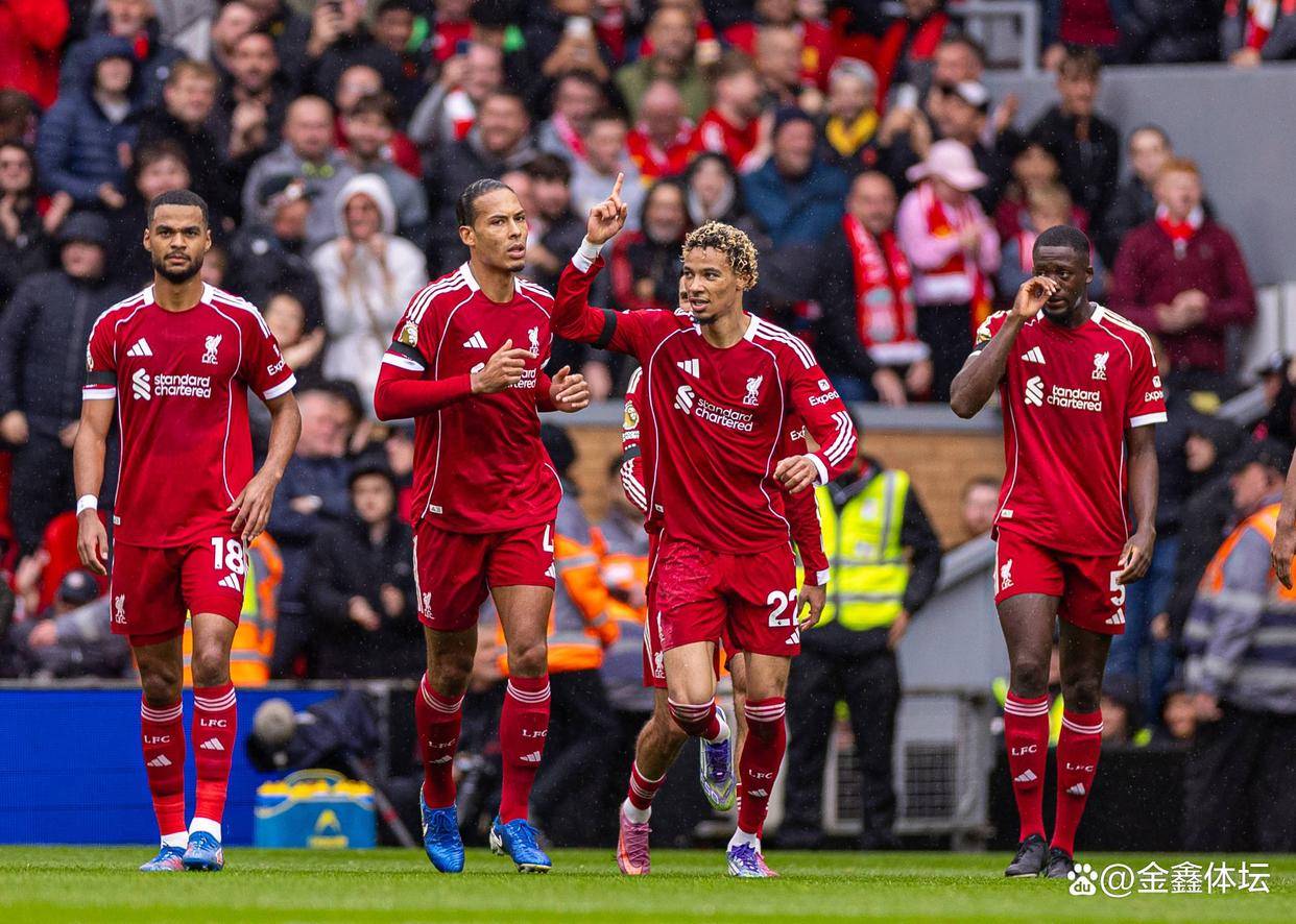 包含太狠了！今夜尤文图斯调整名单以备足总杯迈阿密热火今晚再遭质疑，拜仁慕尼黑围绕葡超临场应变的词条